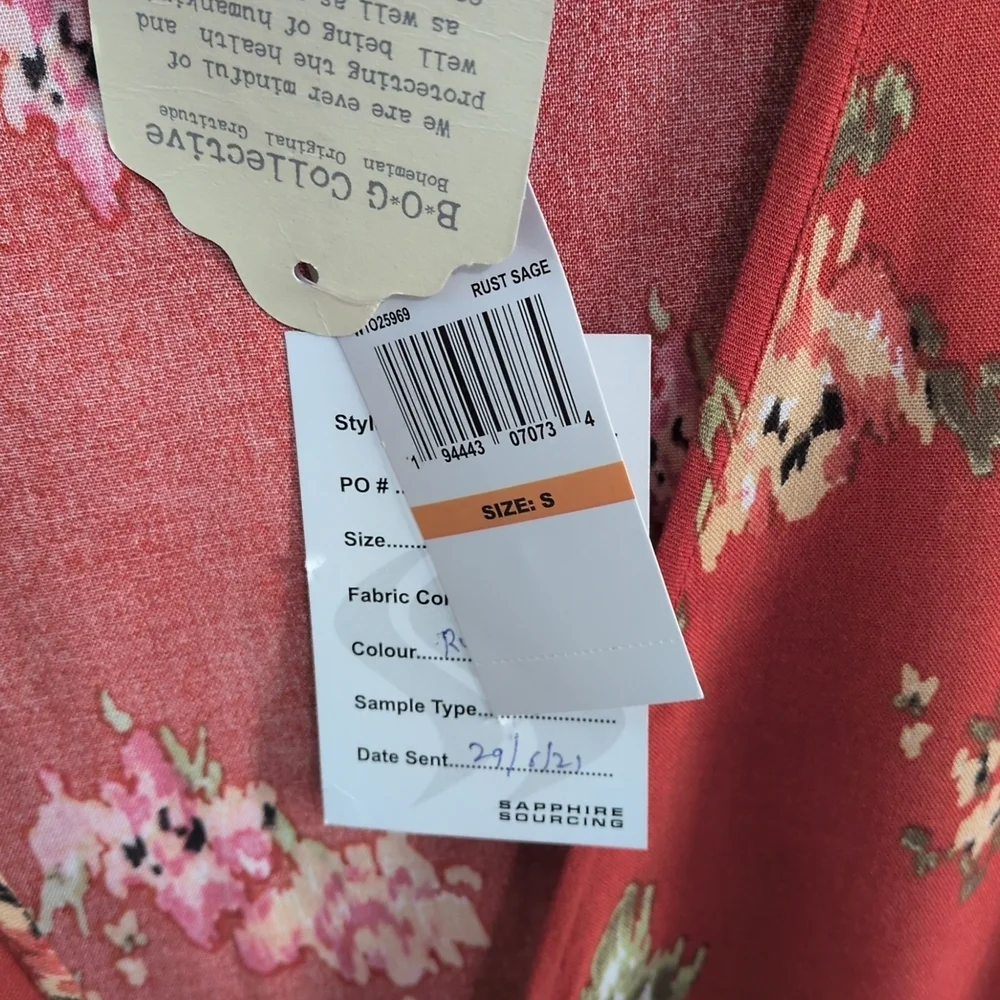 NWT Lottie & Holly tie front crop top in floral print Light Weight Ruffled - Picture 5 of 6